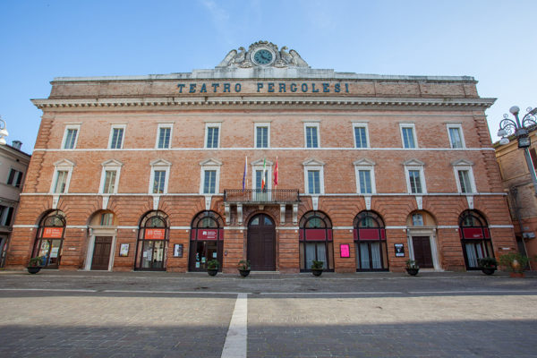 Teatro-pergolesi_2391-by-rosalia-filippetti_sito-600x400