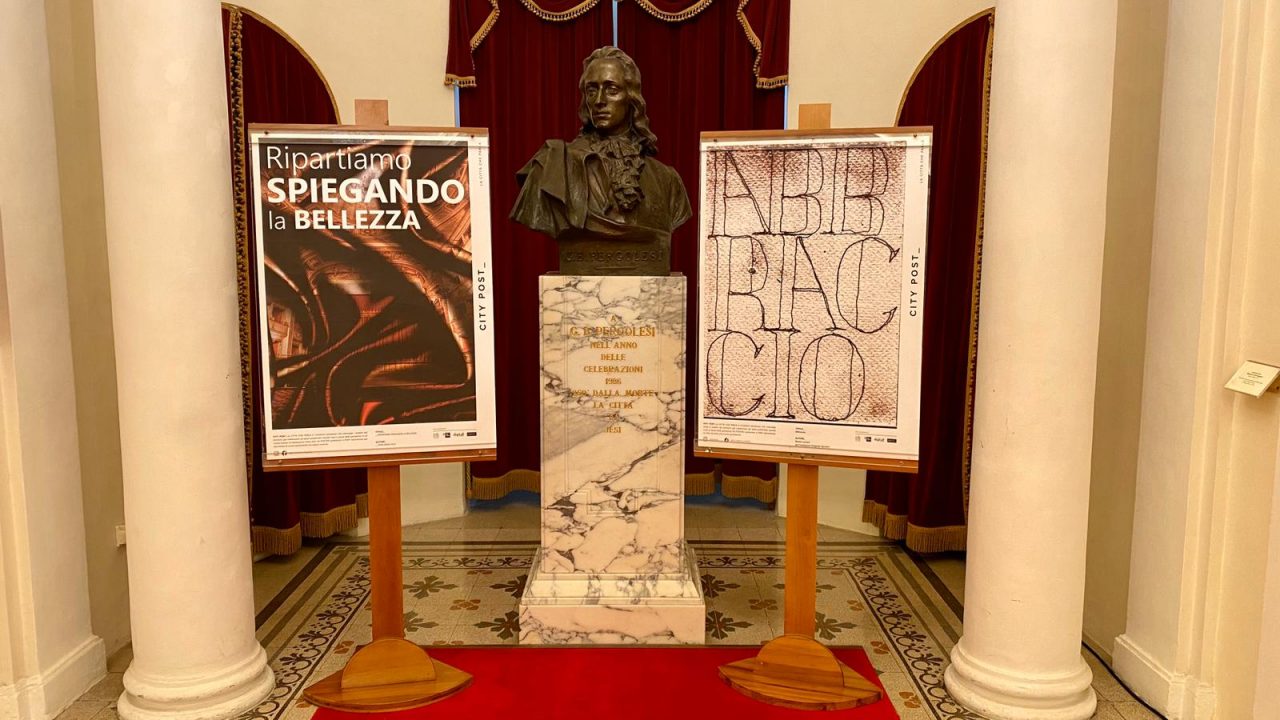 City-post_teatro-pergolesi-interno