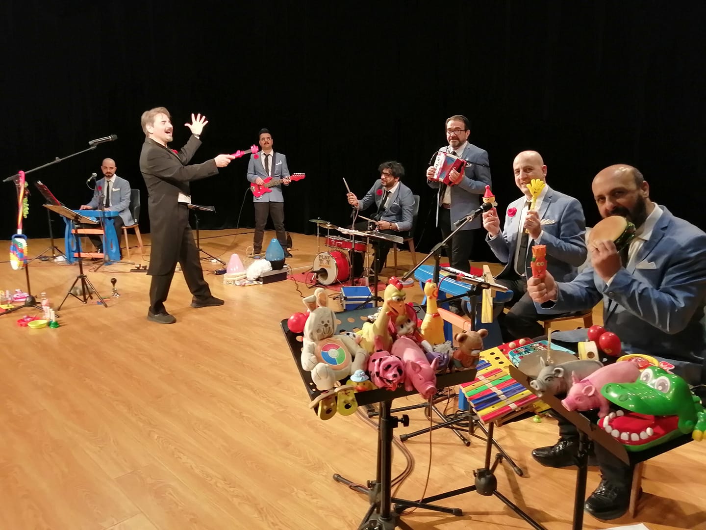 Playtoy_orchestra